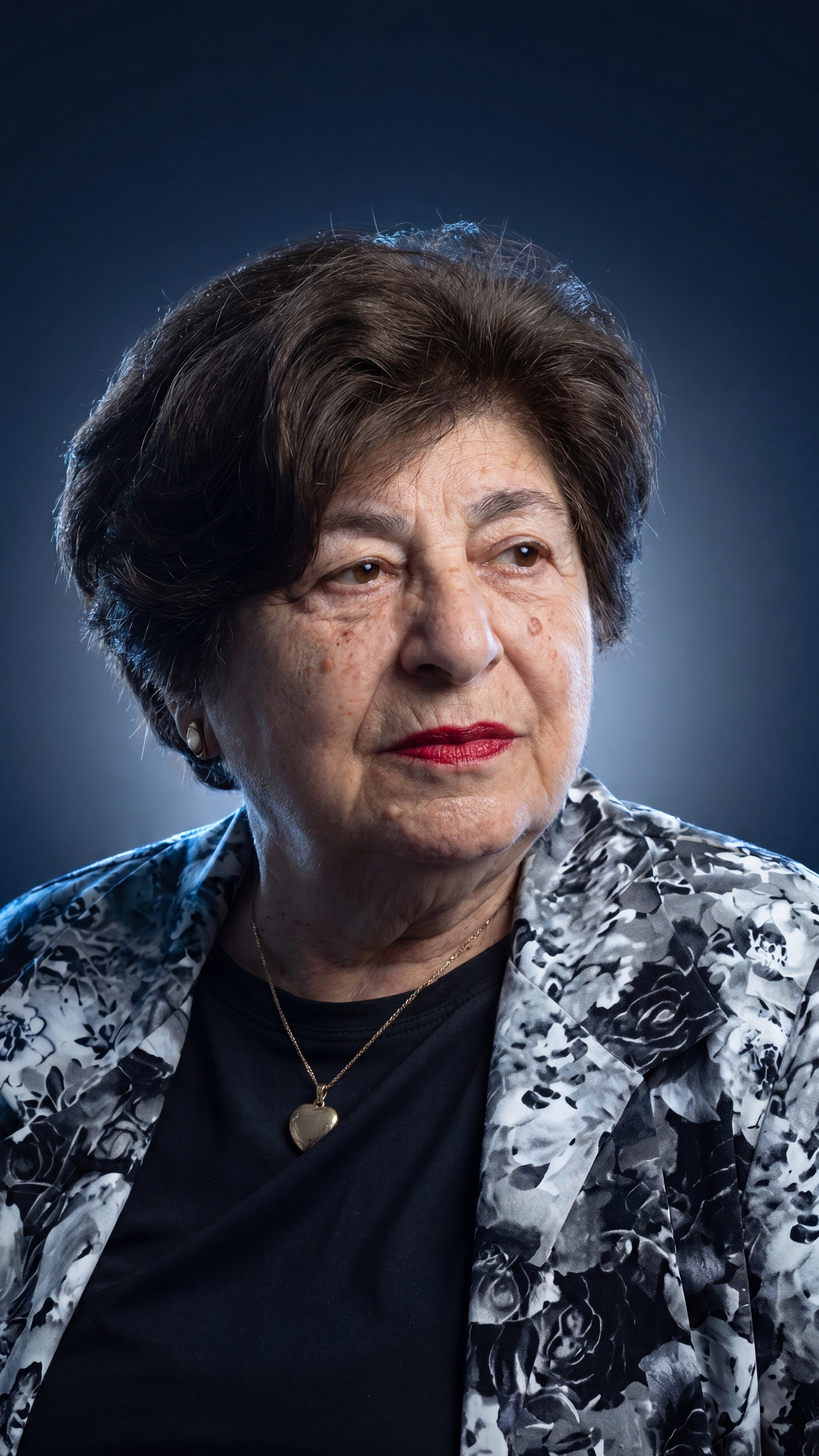 Lola Schenker